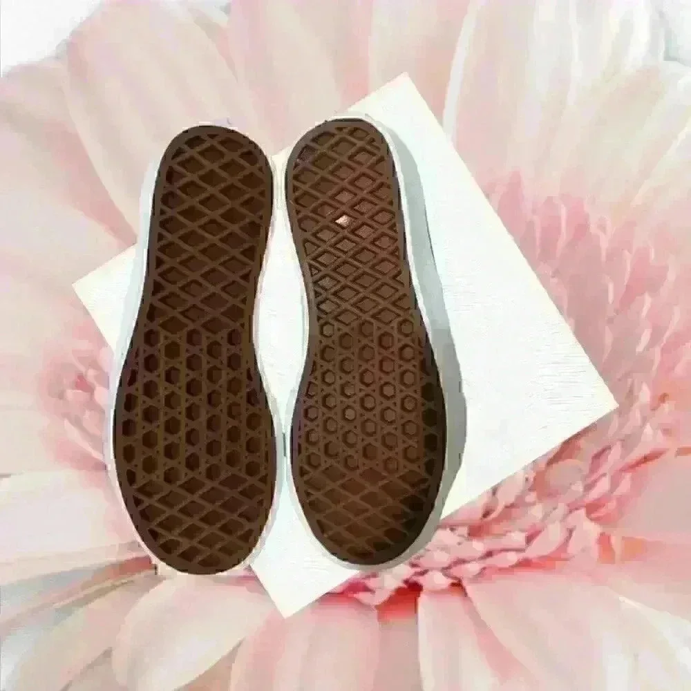Vans Authentic Girls Sneaker Size 13.5 - Picture 9 of 9
